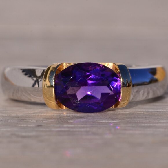 Contemporary Two Tone Amethyst Ring